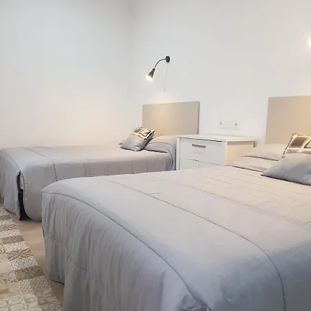 Luceros Apartamentos Alicante-2