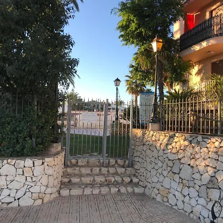 Estudio en Dénia con piscina y wifi privada, a 100 m del mar-3