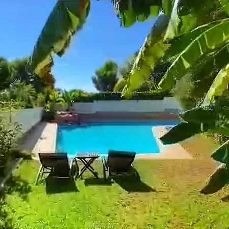 Villa Bed And Breakfast - Kitchen, Pool, Barbecue And Large Garden-3