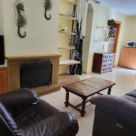 Comfortable House In Torrevieja With Shared Pool-2
