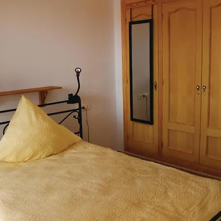 3 Bedroom Amazing Home In Monnegre-2