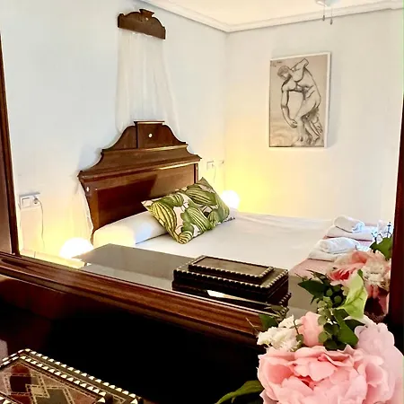 Garay Apartments-3