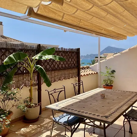 Central Penthouse With Stunning Terrace, Sea Views & Parking-3