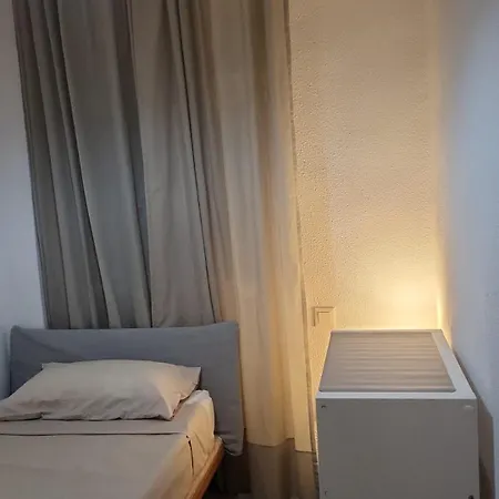 Cozy Flat-2