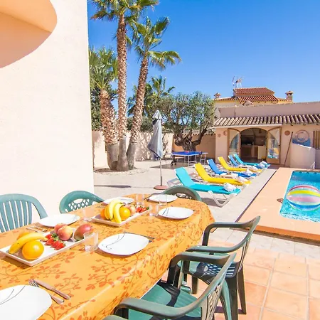 Villa Luna Feliz By Abahana Villas-2