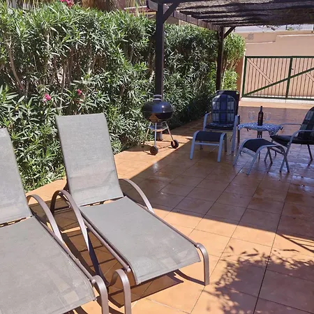 Townhouse La Farola With Parking-2