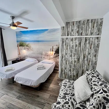 Stylish Apartament- Habitaciones Elche Centro--3