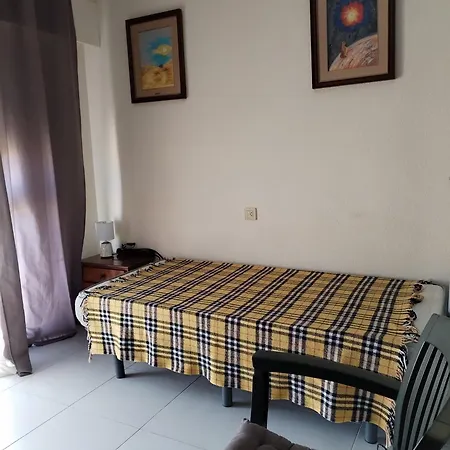 Rooms In Apartment-2