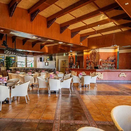 Hotel Servigroup Orange-2
