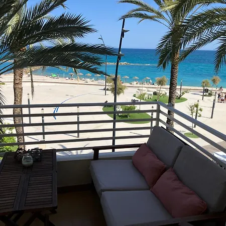 Apartamento En Primera Linea De Mar-3