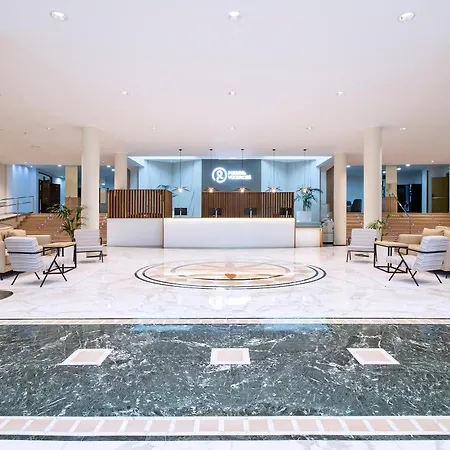 Hotel Benidorm East By Pierre & Vacances-2