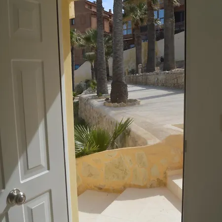Espectacular Suite Privada A Pie De Playa Y Mar En Chalet Roquetes-3