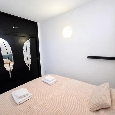 Apartment Sea View In Rincon De Loix- Free Parking, Pool, Wi-Fi, New Air Conditioning-2