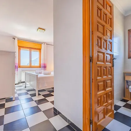 Villa Ortembach- Plusholidays-3