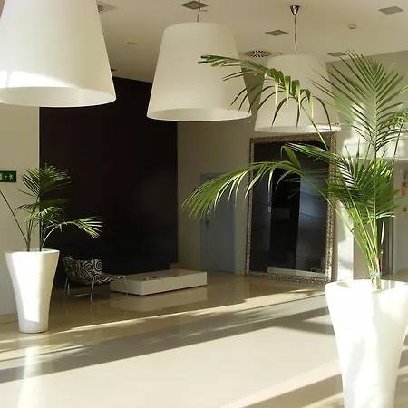 Apartamentos Europa House Sun Beach-2