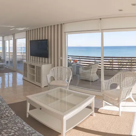 Apartamentos Marta Playa-2