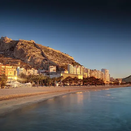 Casanova Apartment - Shopping And Beach-2