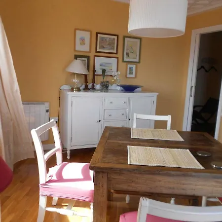 Cozy-Elegant-2