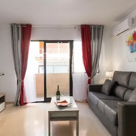 Cosy Friendly Centre Alicante-2