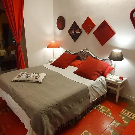 Barrio Boutik Hostal Long Stays-2