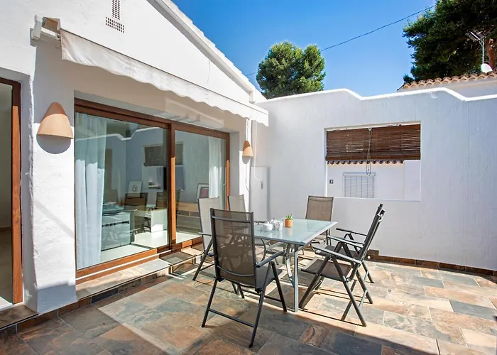 Acogedora Casa En Moraira En Zona Residencial. Ca La Blanqueta Villa