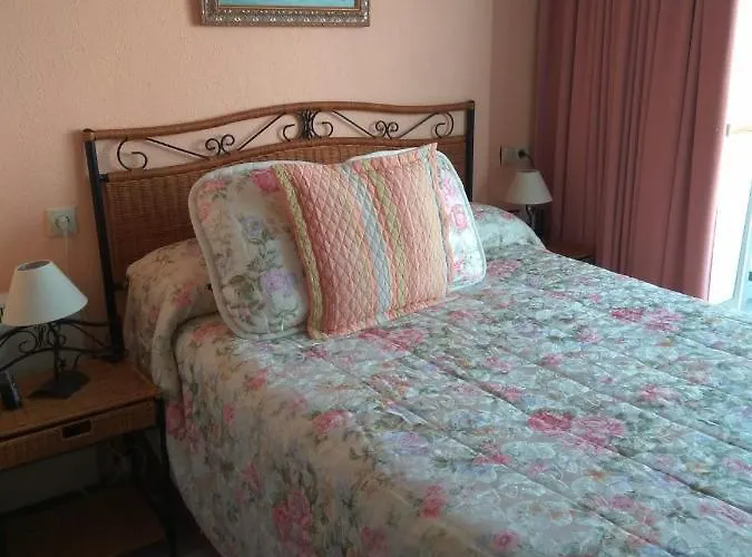 Rent Bungalow In Benidorm, Alicante, Spain