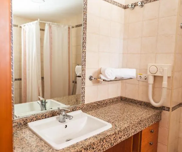 Aparthotel Alfas Oasis L'Alfas del Pi