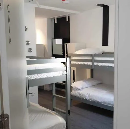 Hostel Cala Habitacion Compartida Alicante