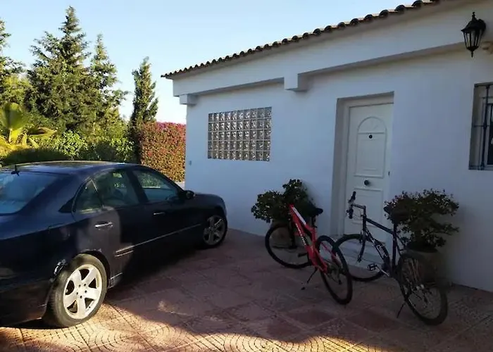 Villa With Private Pool, Bbq, Fitness Center & Sauna Sant Vicent del Raspeig 