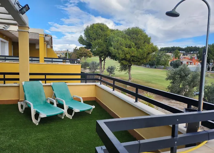 Chalet Bonalba Golf Alicante con Piscina