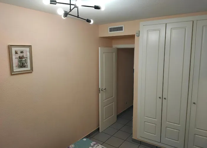 Piso En La Primera Linea Del Mar Con 2 Dormitorios Benidorm