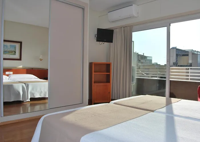 Hoteles cerca del "Aeropuerto" - Aeropuerto de Alicante Airport (ALC), en Benidorm