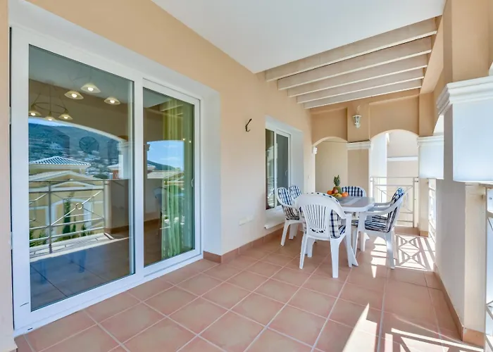 Villas Guzman - Dora Calp