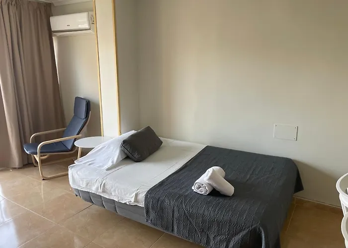 Bermudas-Turis Apartamentos Benidorm
