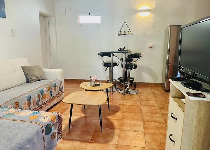 Alicante Garden & Bbq - Estudio Con Jardin, Parking Privado Y Relax Total