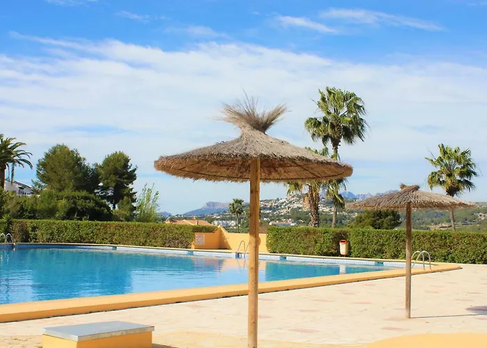 Villa Larosa Moraira met een Zwembad