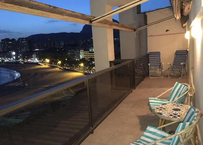 Penthouse 1Ere Ligne De Mer Avec Magnifique Vue Benidorm aceita animais de estimação